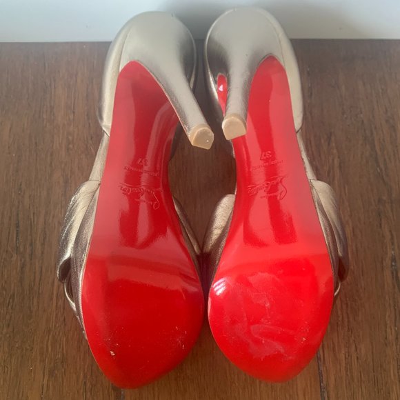 Christian Louboutin Gold Volpi Peep D'Orsay Heels - Picture 6 of 6